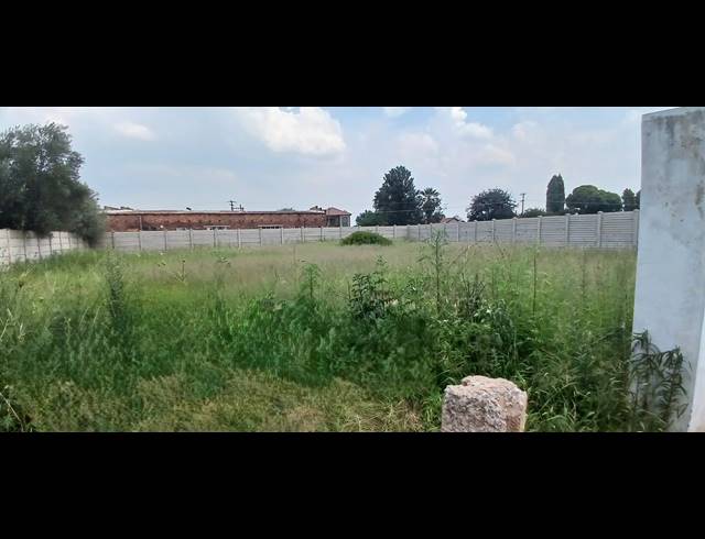 573M² VACANT LAND FOR SALE IN HENLEY ON KLIP